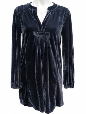 NWT small Tunic dress. Long sleeve velvet/velour. Shirtdress. Casual or dressy